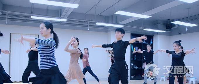 分析拉丁舞的5点要求