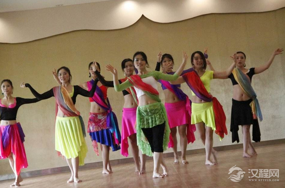 肚皮舞基本教学详解