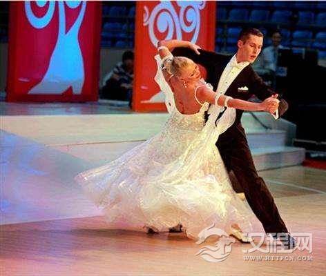 分享拉丁舞体能训练方法重点