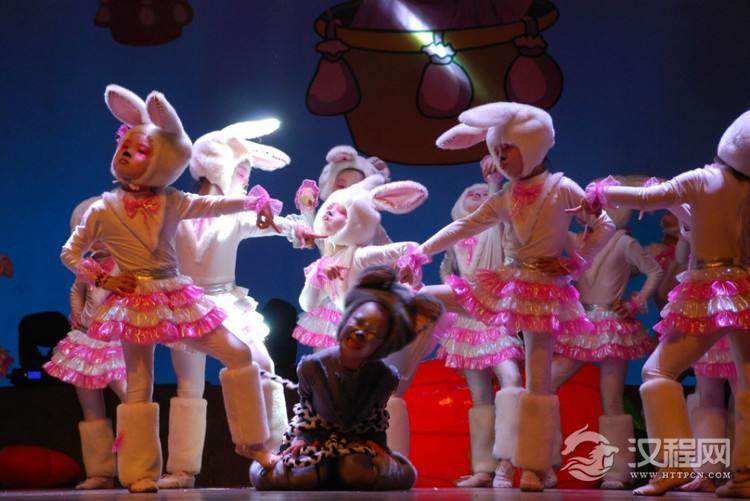 浅谈幼儿园是否应该重视舞蹈教学？