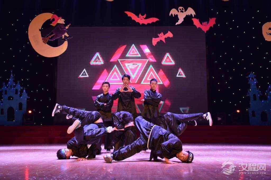 街舞个性绽放的舞台