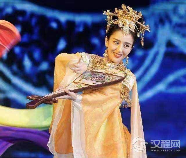 敦煌舞蹈所特有的艺术元素