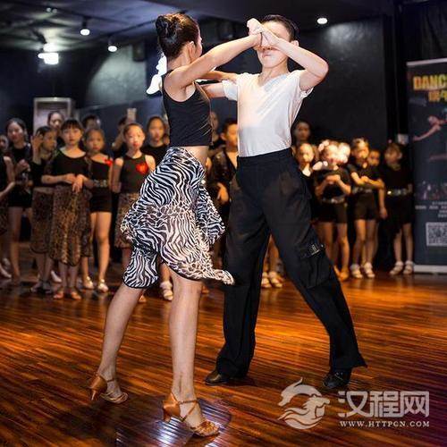 拉丁舞的速度训练