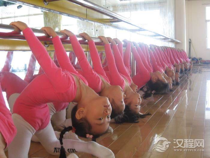 少儿舞蹈训练的方法有哪些？需要怎么训练才好呢？