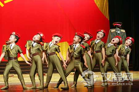 儿童舞蹈的艺术特征和社会功能