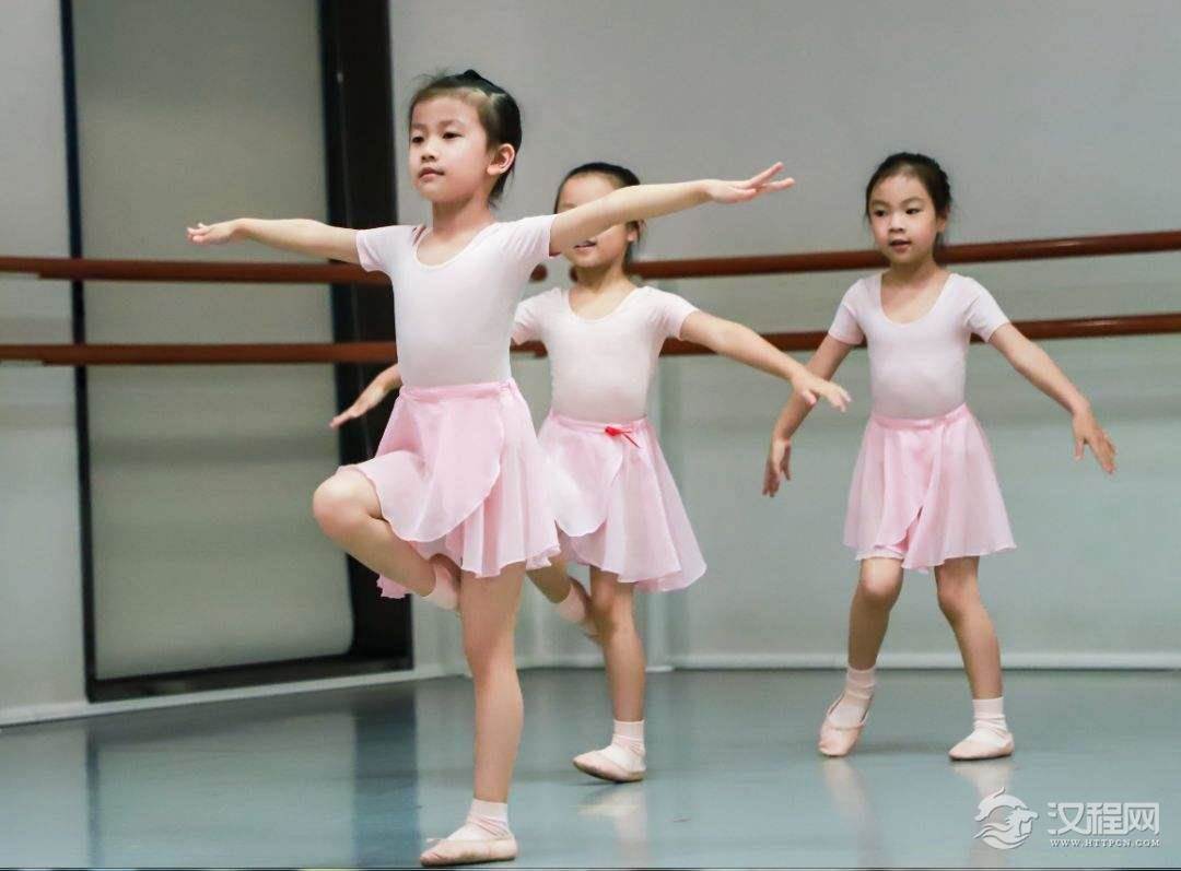 学芭蕾舞费用一般多少？详细了解一下