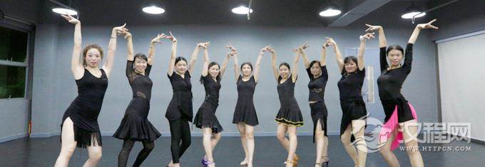 分析拉丁舞技巧