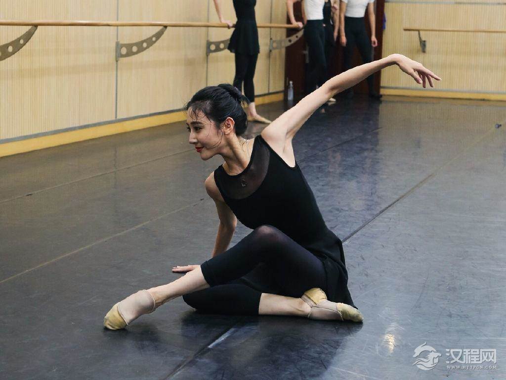 你不把基本功当回事，舞蹈也不会把你当回事！