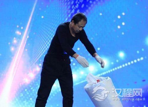 学习机械舞不仅仅是靠练习还需要感悟