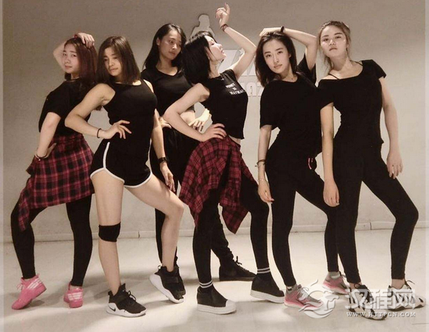 说说爵士舞是什么吧