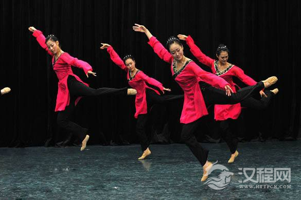 古典舞身韵的基础教学