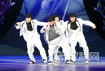 锁舞，一种可以和观众互动的舞蹈