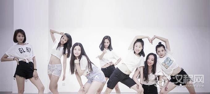 老年人学踢踏舞会有哪些好处