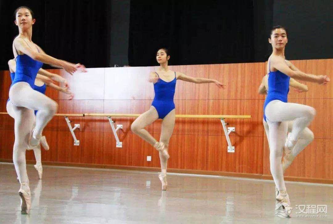 舞蹈入门20个基本动作有哪些？