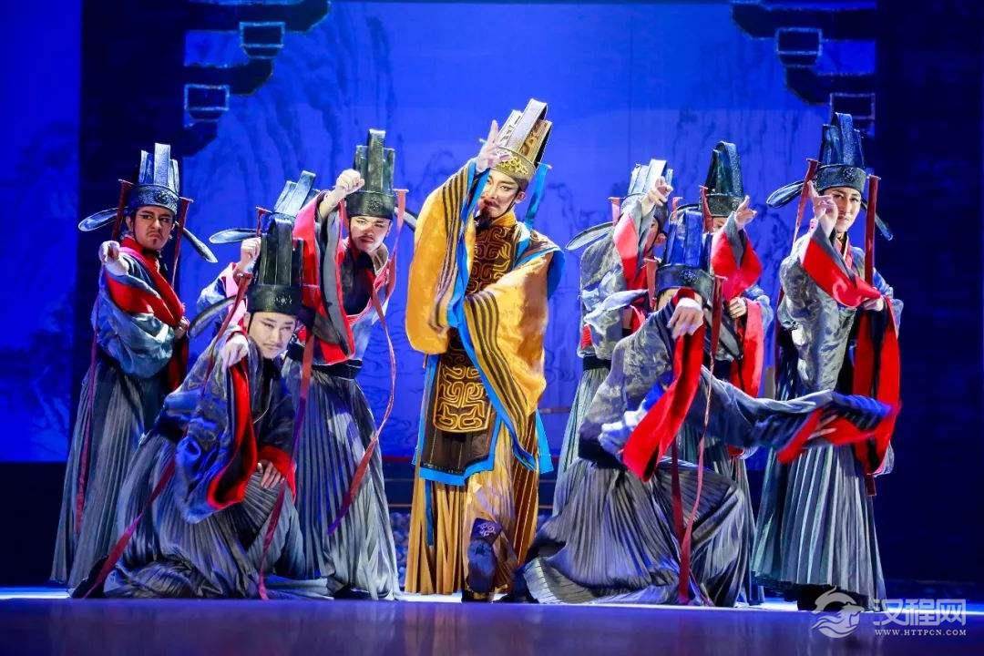 中国平易近族舞成长趋向