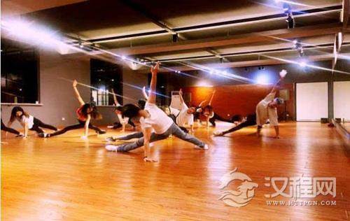 舞蹈没有高低之分 只是境界的差异