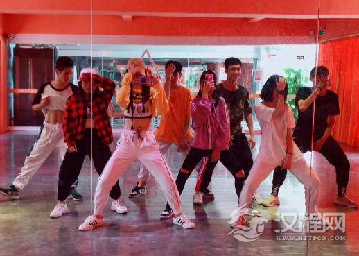 爵士舞与街舞两者的区别