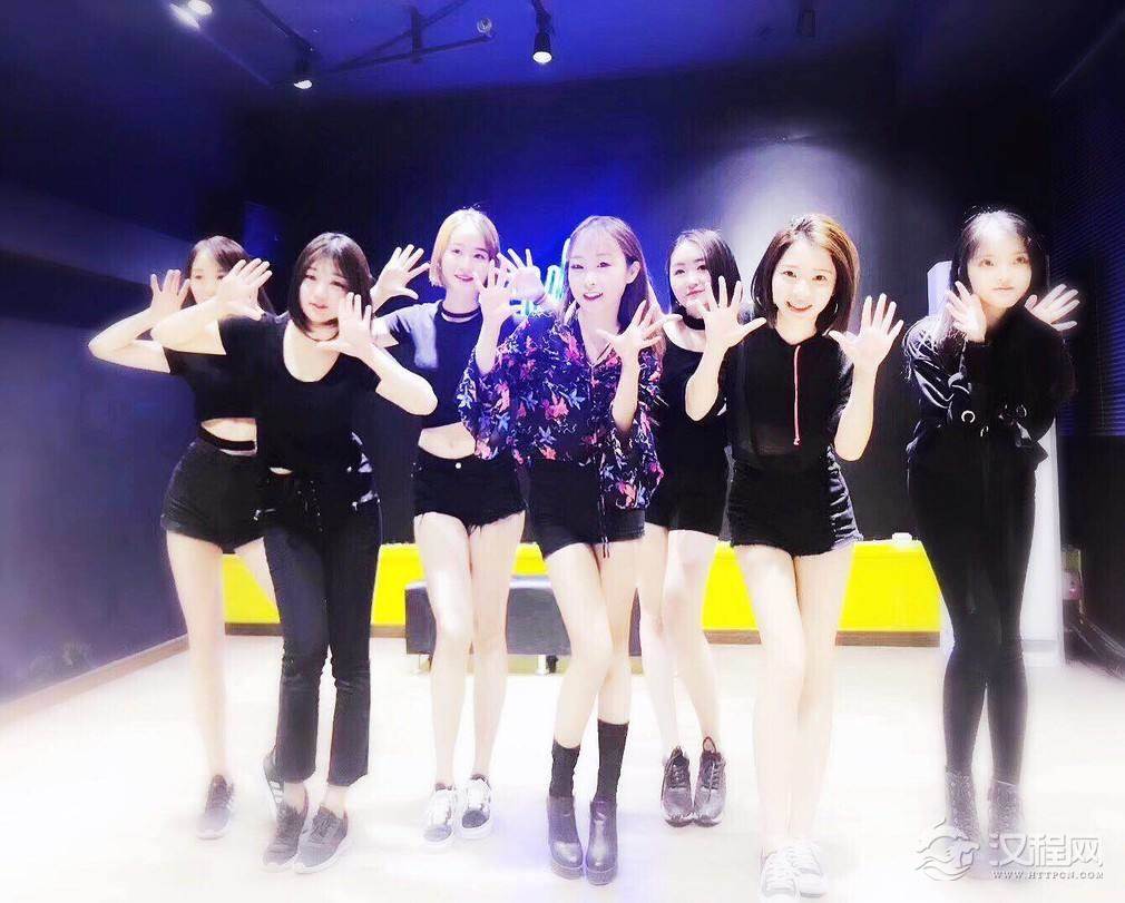 舞蹈知识：爵士舞也适合20岁的女生学