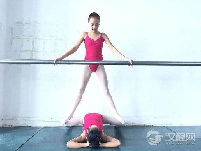 舞蹈软功的训练方法