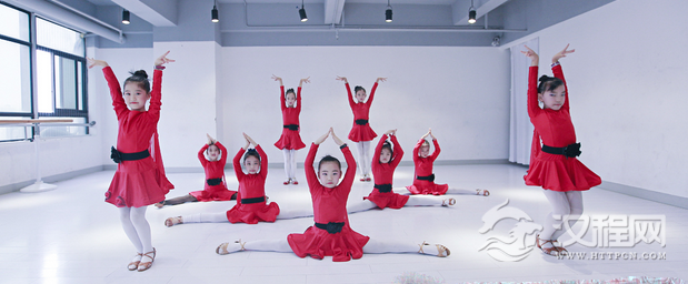 练好这10个舞蹈基本功