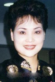 “唱不败的金嗓子”董柯娣