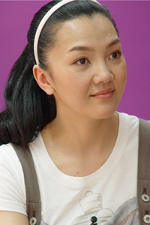 闫虹羽（阎虹羽）