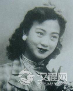 张春秋（新新艳秋）