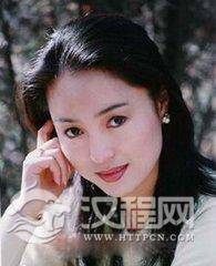 昆剧表演艺术家杨凤一