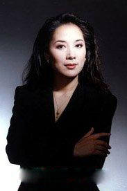 “越剧小生第一人”茅威涛