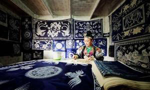 少数民族印染手工艺——蜡染