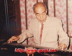 杨新伦（当代古琴大师个人简介）