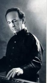 唐世璋（当代古琴大师个人简介）