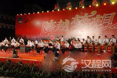 气势磅礴的潮州大锣鼓