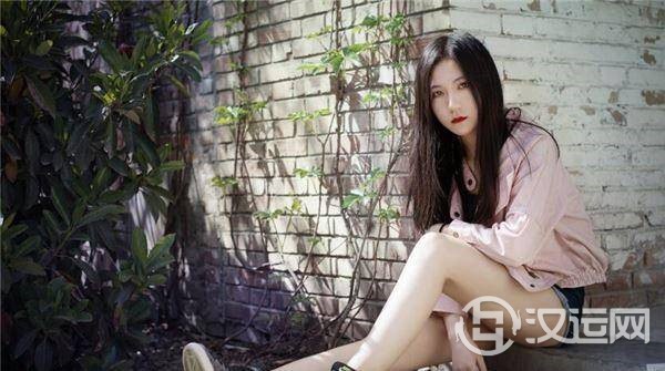 女人脖子短有福气吗