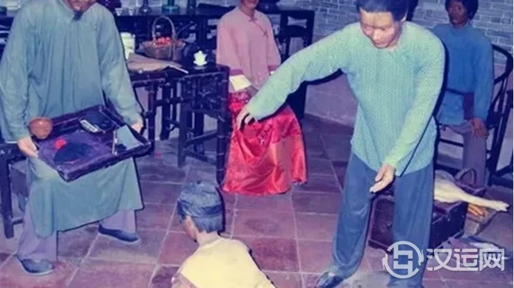 小孩克父母靠认干爹或干妈能化解吗？