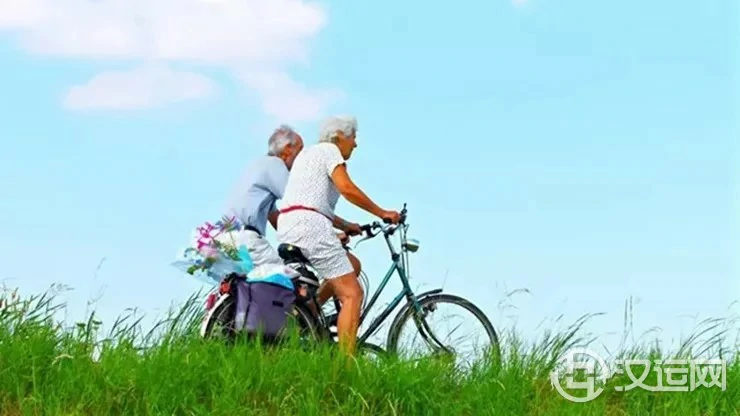 人到老年 福气是“修”出来的