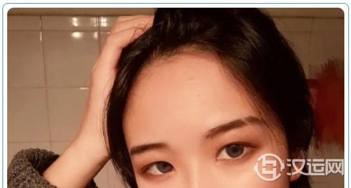 呈现断眉