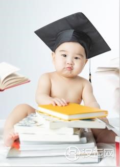 五行属金的属蛇宝宝好听吉祥名字大全
